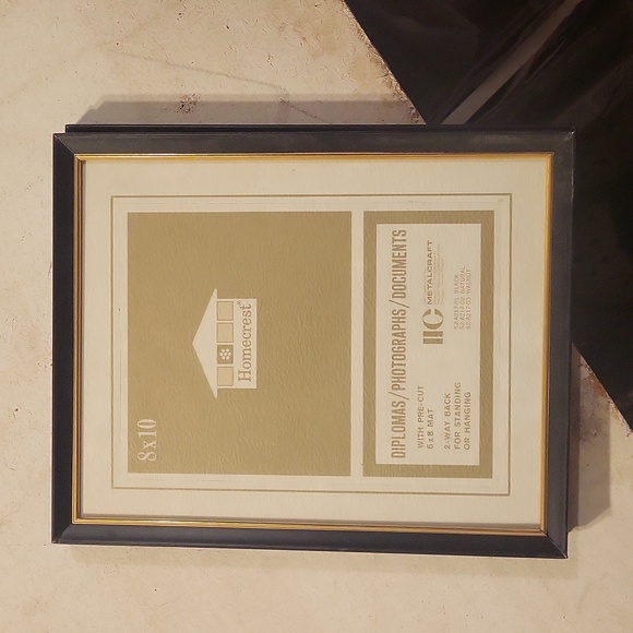 Two photo frames - Picture 5 of 5